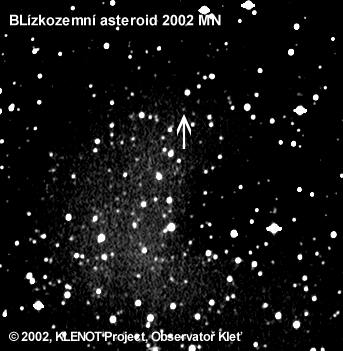 Asteroid 2002 MN (foto KLENOT Projekt, Observatoř Kleť) 